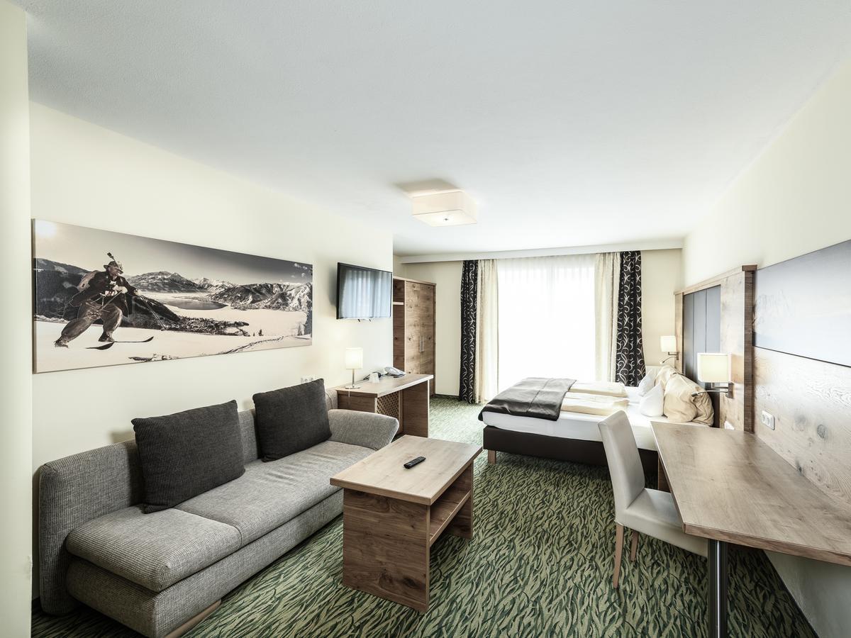 Hotel Victoria Maishofen Ngoại thất bức ảnh