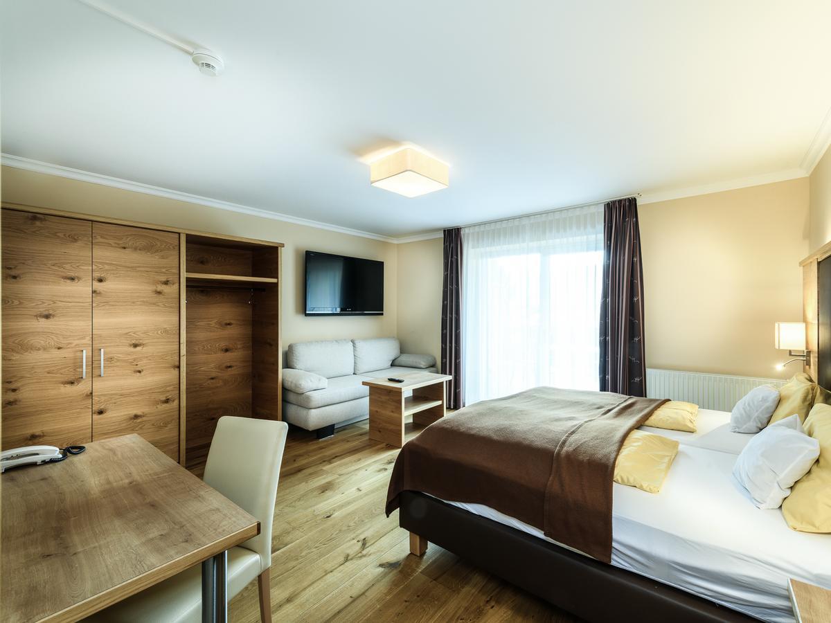 Hotel Victoria Maishofen Ngoại thất bức ảnh