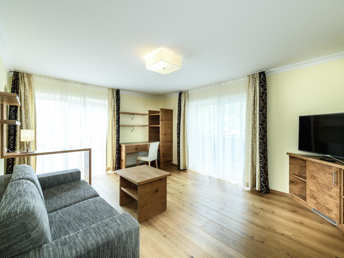 Hotel Victoria Maishofen Ngoại thất bức ảnh